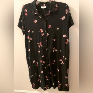 J Jill Large - collared - buttons from neck to hem. EUC!!!!  Side pockets!!!!